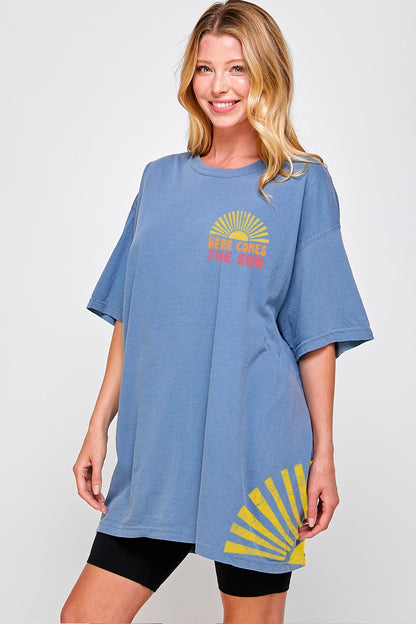 Here Comes The Sun Graphic Oversized Tee
